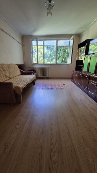 Berceni, Izvorul Crisului, 3 camere sector 4,