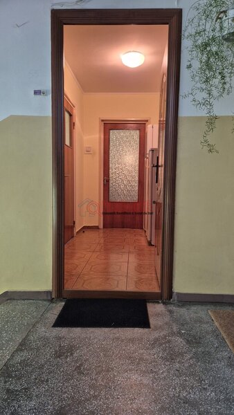 Berceni, Izvorul Crisului, 3 camere sector 4,